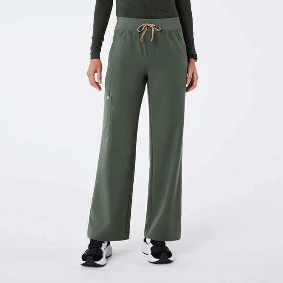 Figs High Waisted Isabel Wide Leg Scrub Pants in Moss, Size Medium - Picture 2 of 9